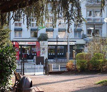 Hotel Le Square Aurillac Zewnętrze zdjęcie