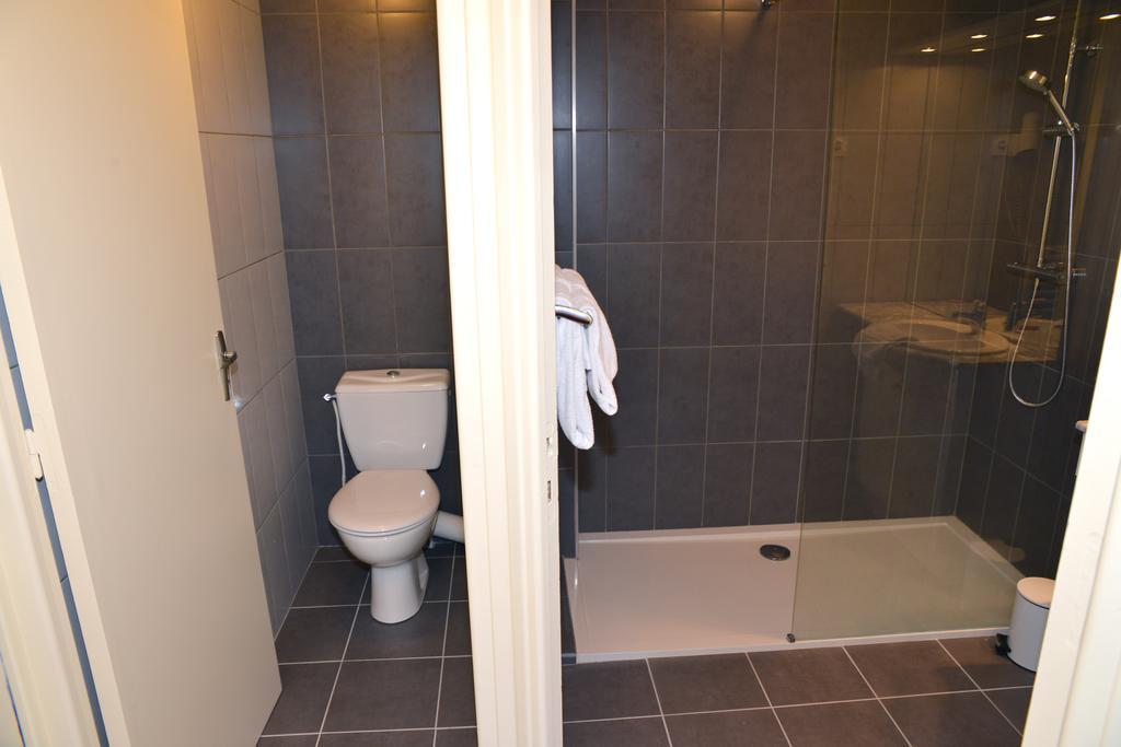 Hotel Le Square Aurillac Zewnętrze zdjęcie