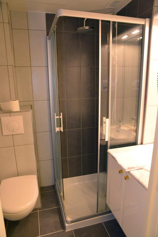 Hotel Le Square Aurillac Zewnętrze zdjęcie